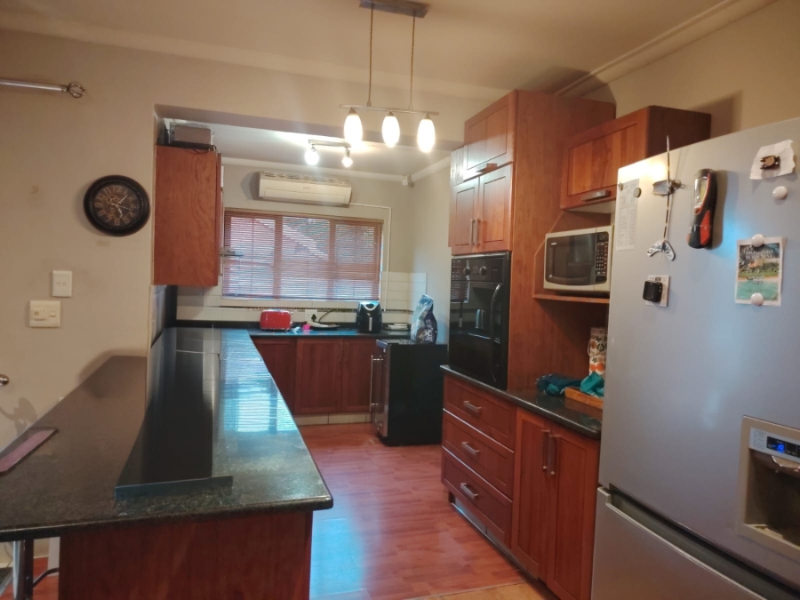 3 Bedroom Property for Sale in Waterval East North West
